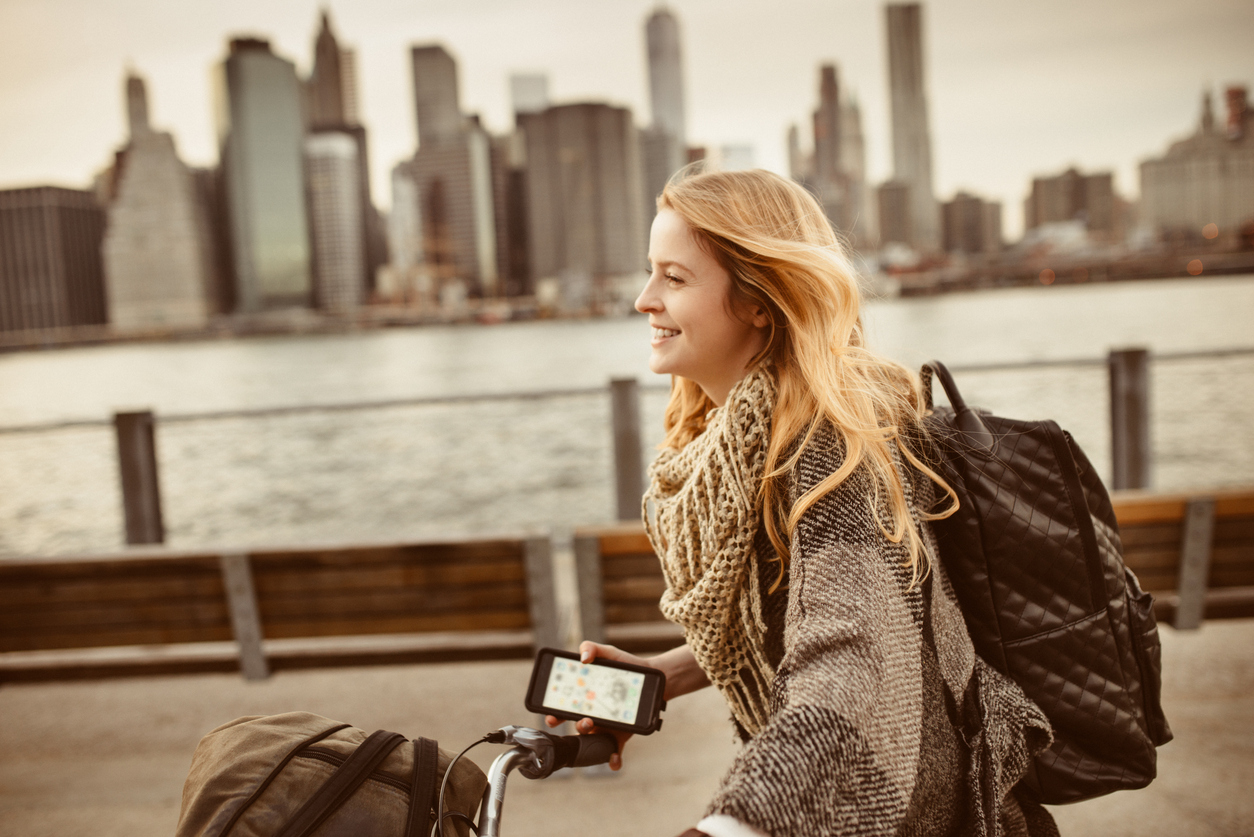 The 4 Must-Have Natural Anti-Pollution Skincare Products