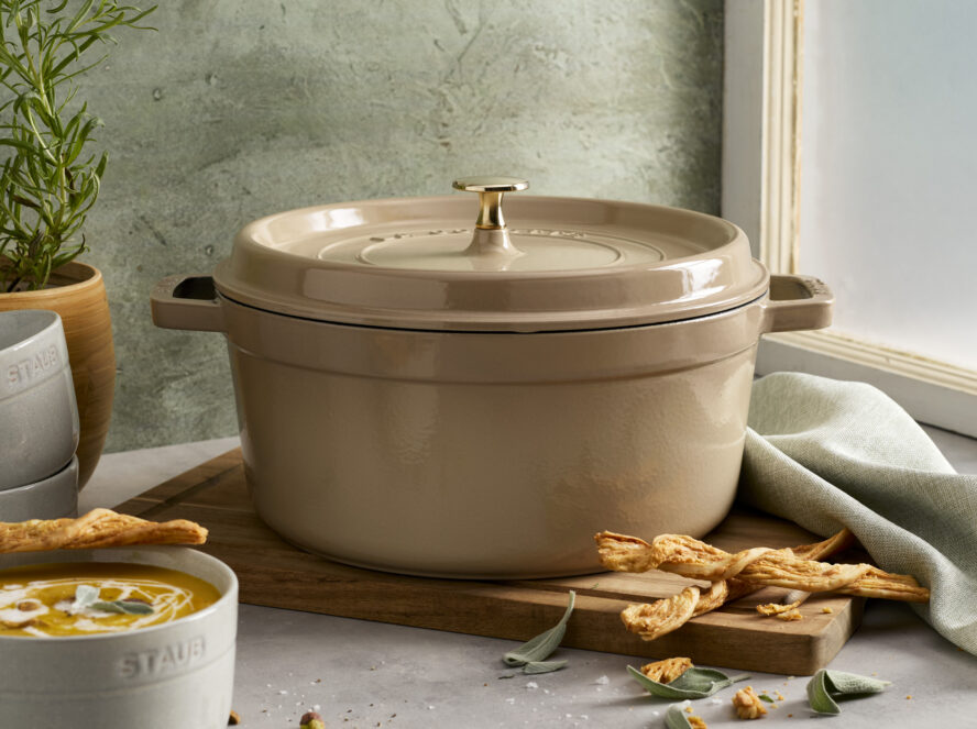 Image of the Staub round cocotte in Sesame being used to make butternut squash soup.