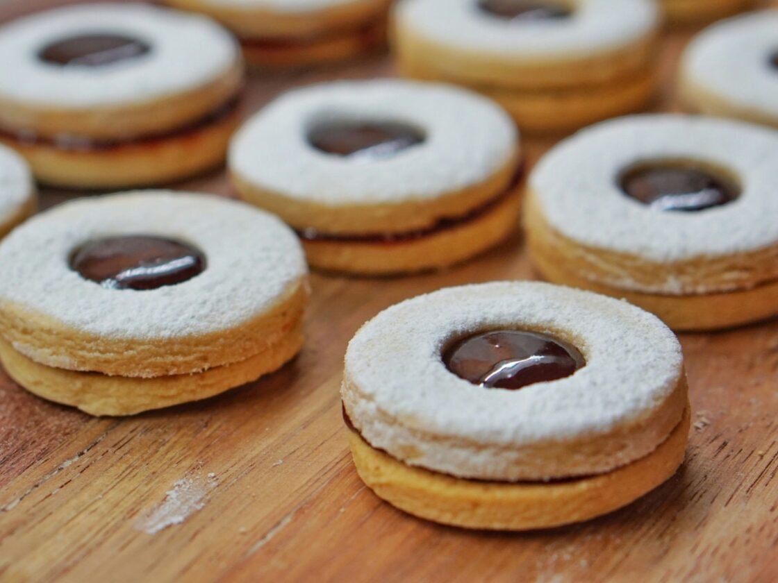 Chia Linzer Cookie, Unsplash