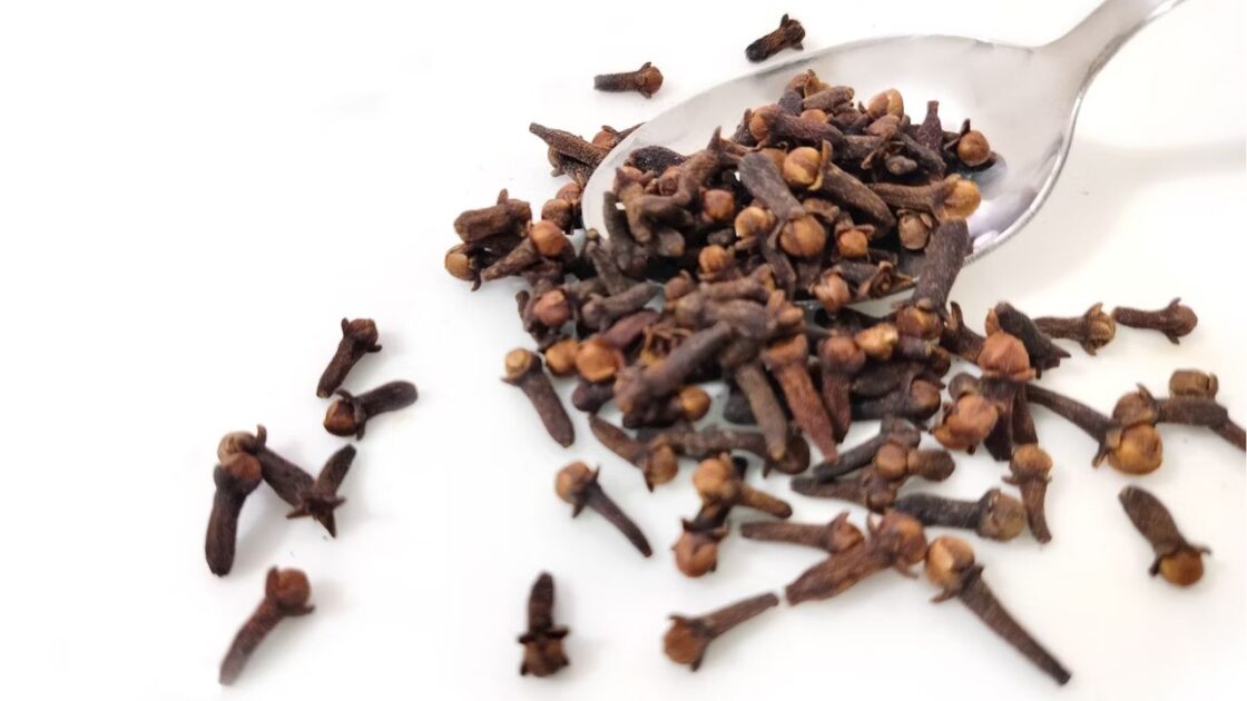 Cloves Unsplash