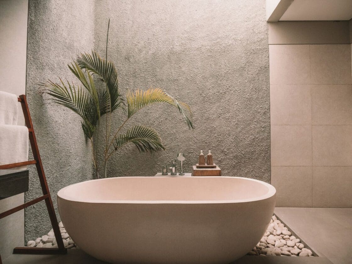 Epsom Salt bath Benefits, Unsplash
