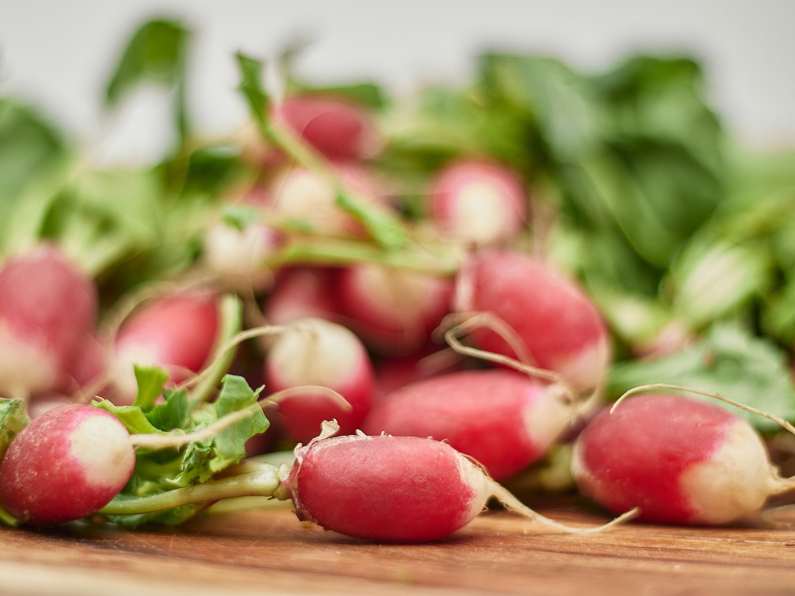 Radishes, Purple Fruits and Vegetables, Unsplash