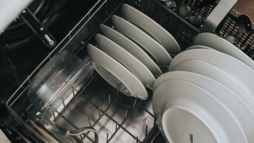 Save Water By Hand Washing Dishes More Unsplash