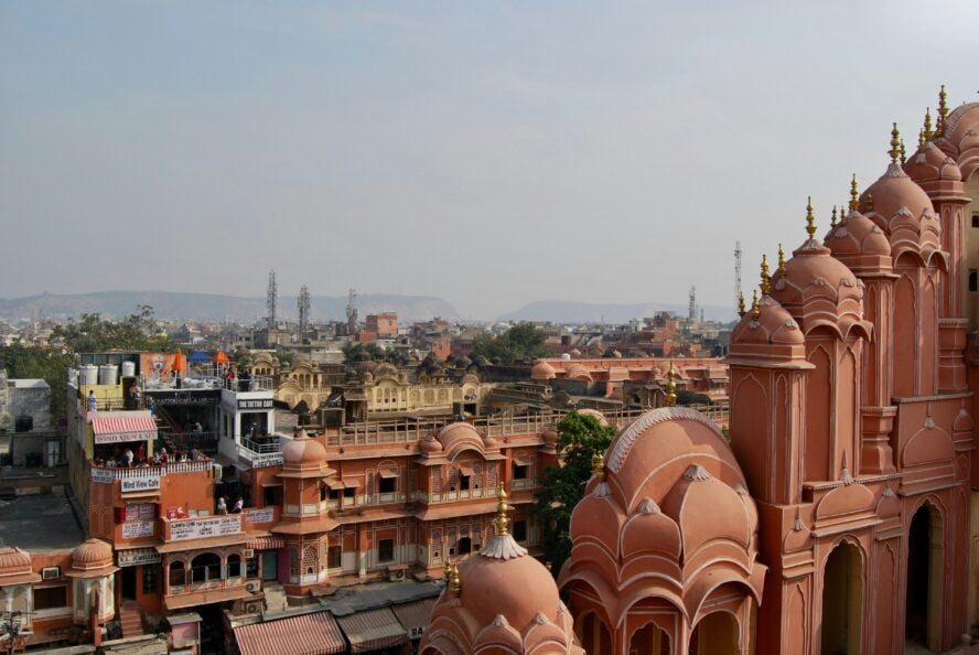 healthy travel hotspots india indre velaviciute unsplash