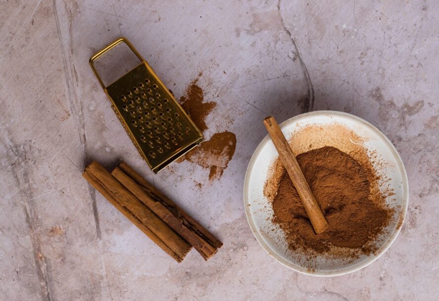 Herbs and Spices that Naturally Stop Sugar Cravings Cinnamon Unsplash