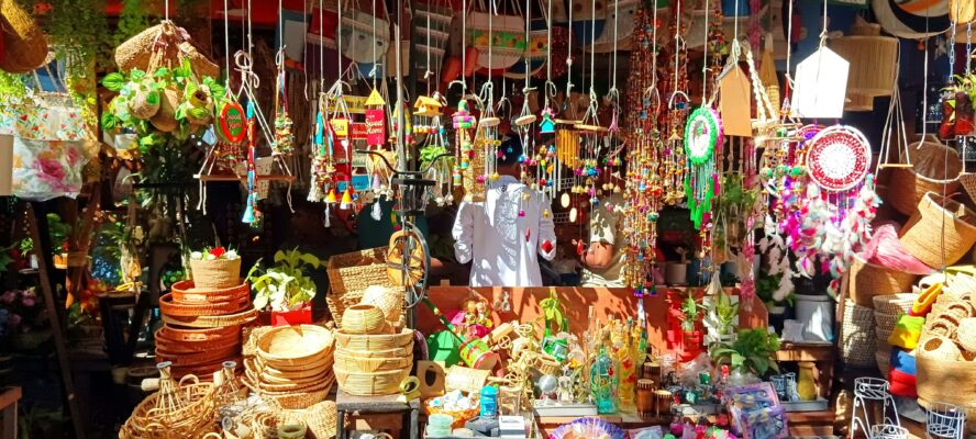 learn customs tabarak hossain sharif G0 unsplash