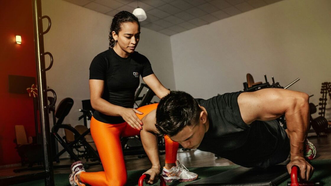 Personal Trainer, Unsplash
