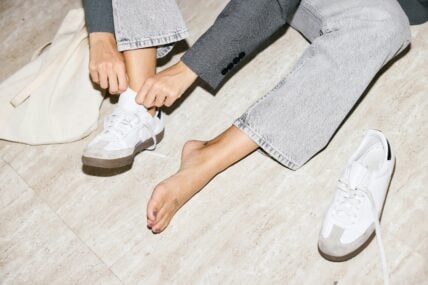Main Remedies for Dry Cracked Feet, Unsplash