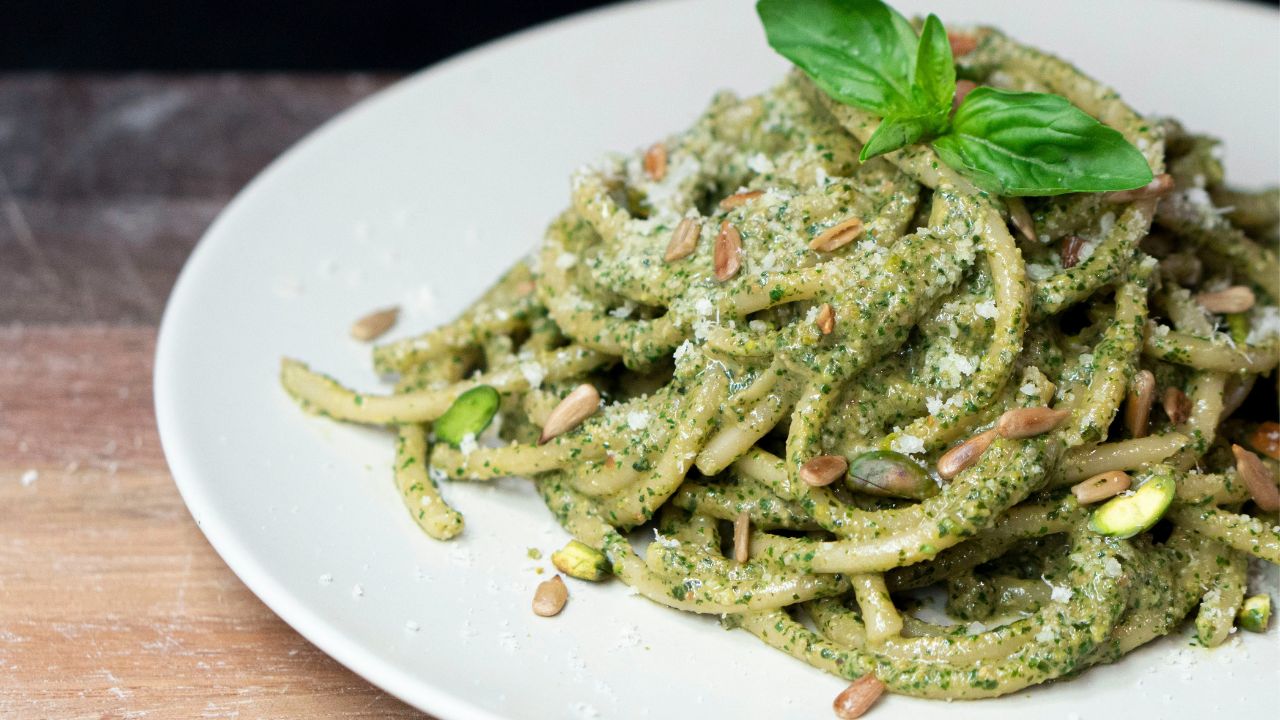 How to Cook Kale, Blend, Unsplash