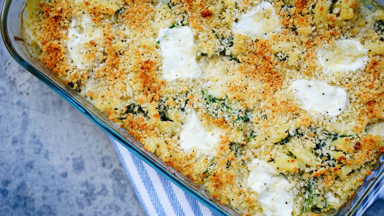 How to Cook Kale, Casserole, Unsplash