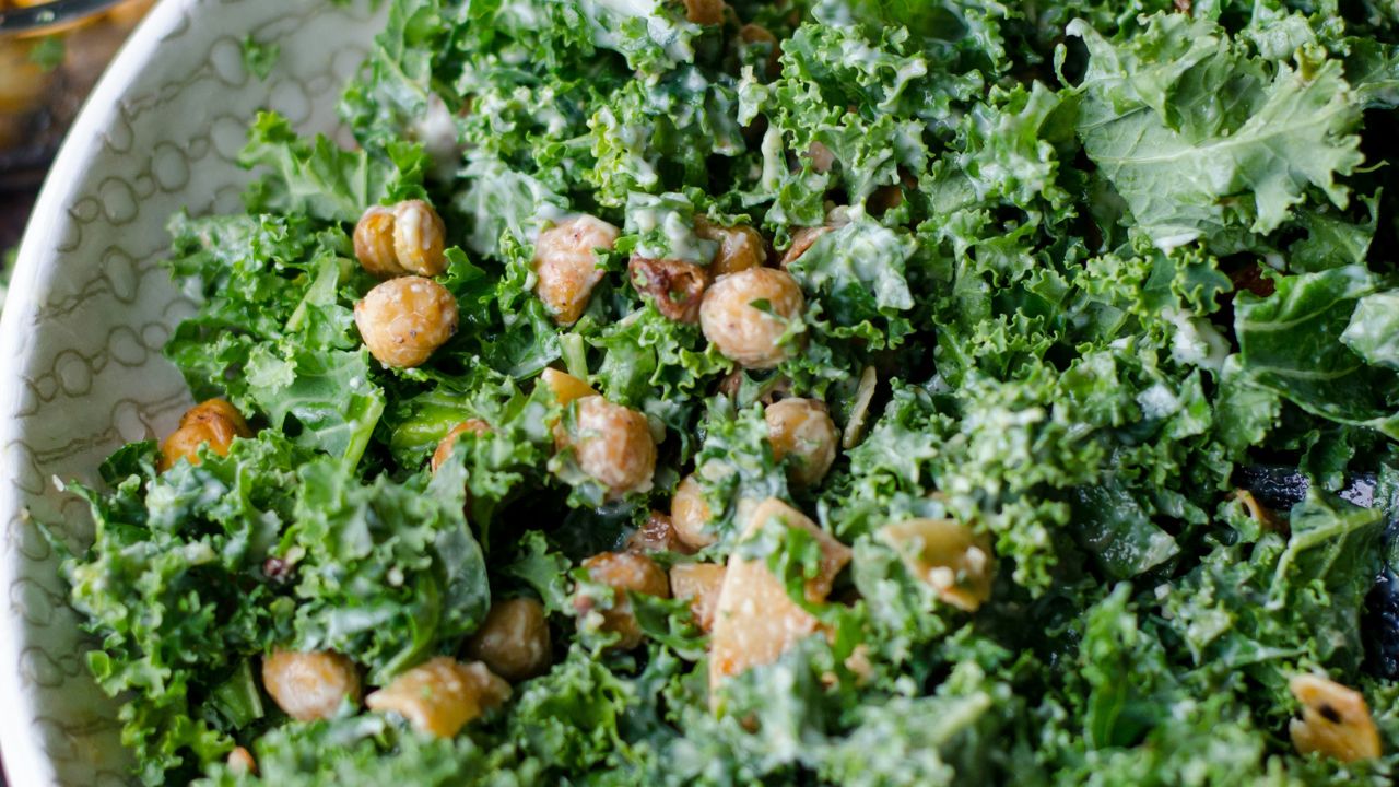 How to Cook Kale, Salad, Unsplash