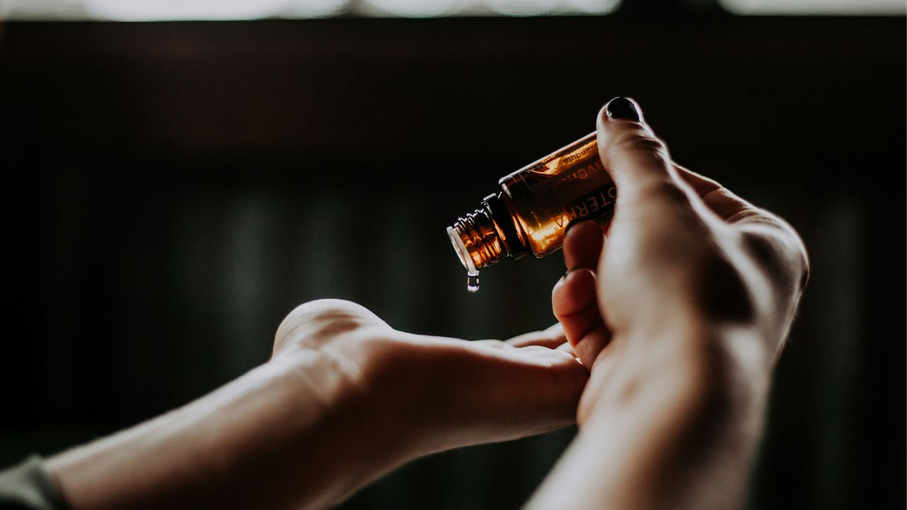 Kombucha Face Toner, Unsplash