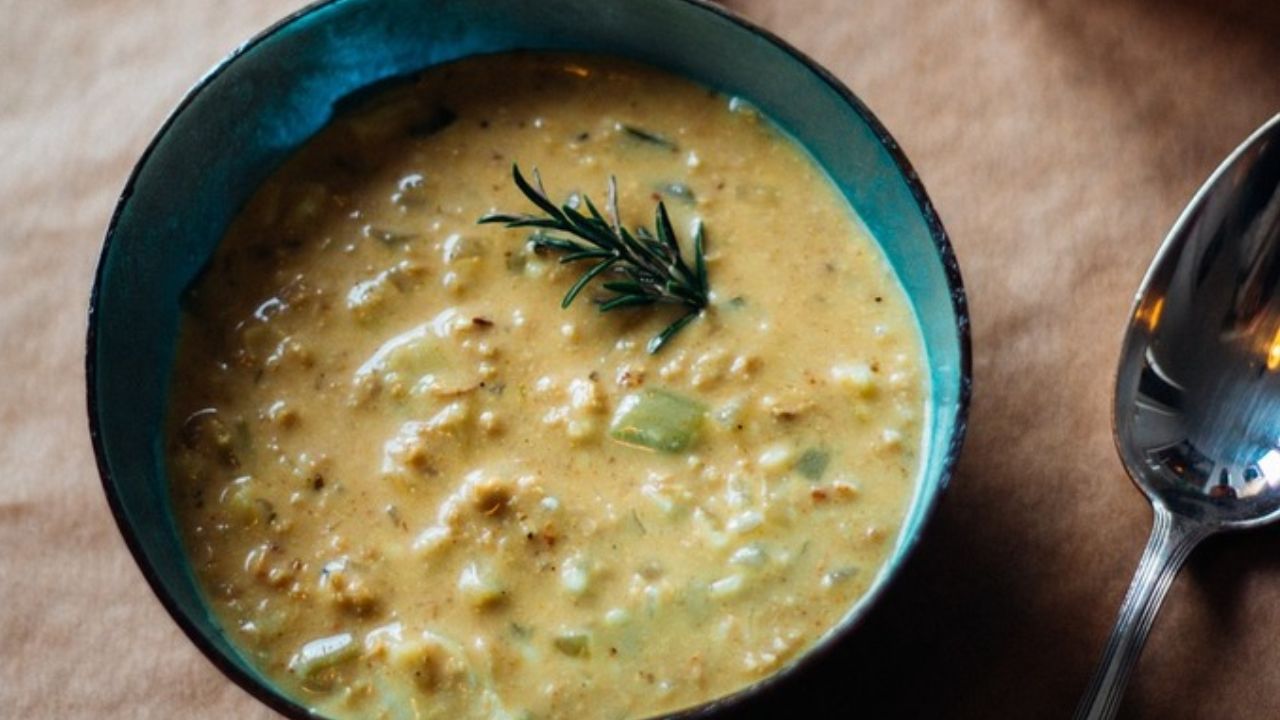 Pea Chowder Simple One Pot Meals, Unsplash