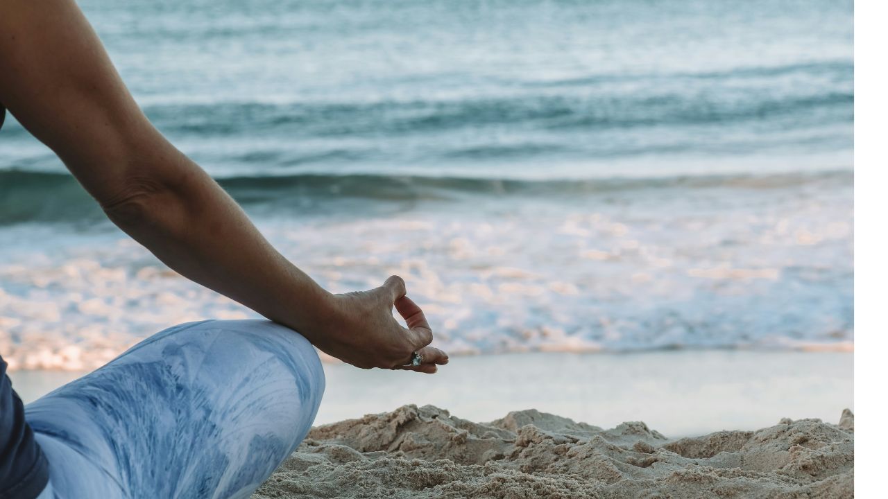 Time Common Yoga Injuries, Unsplash