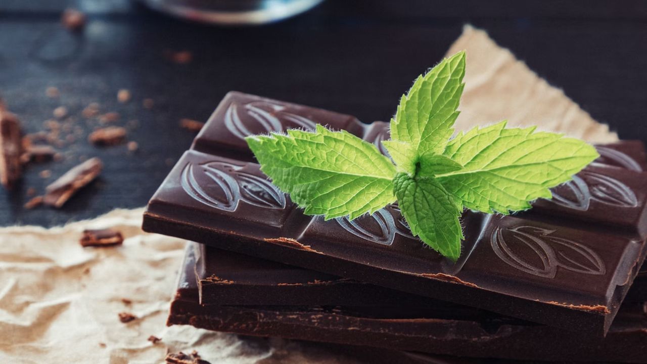 Add Mint to Chocolate Unsplash