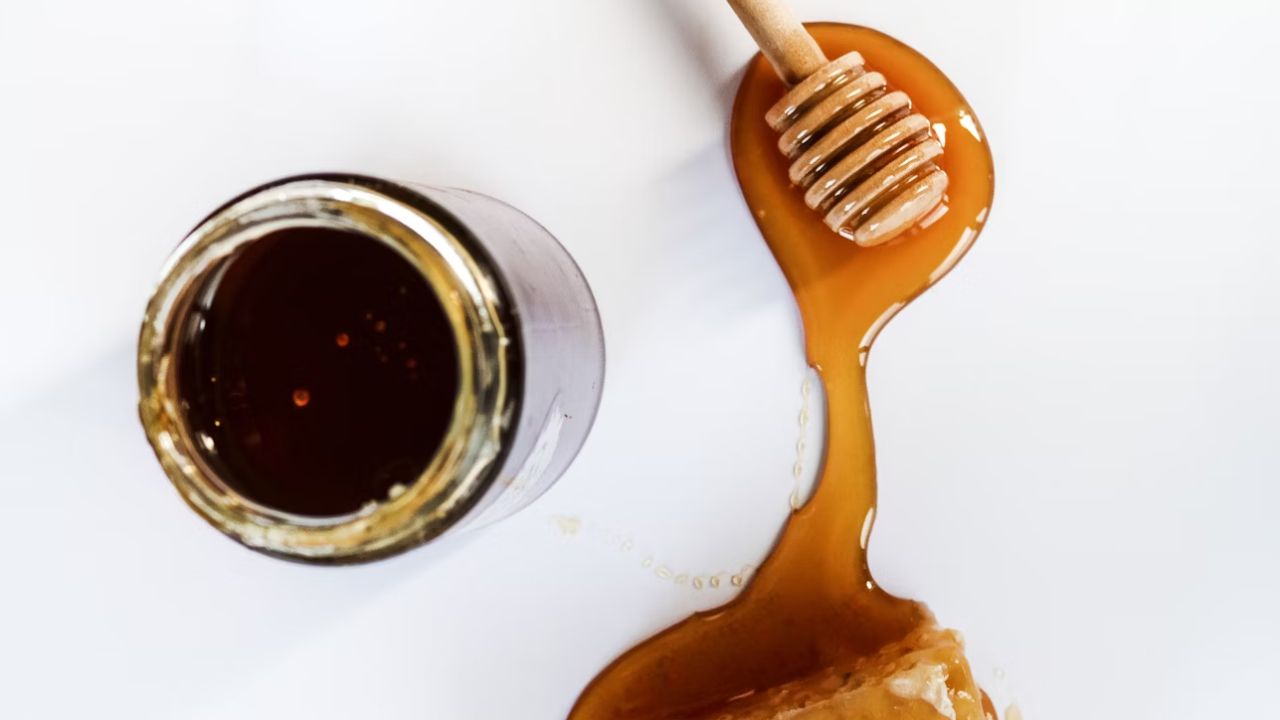 Best Honey UMF Honey Association Unsplash