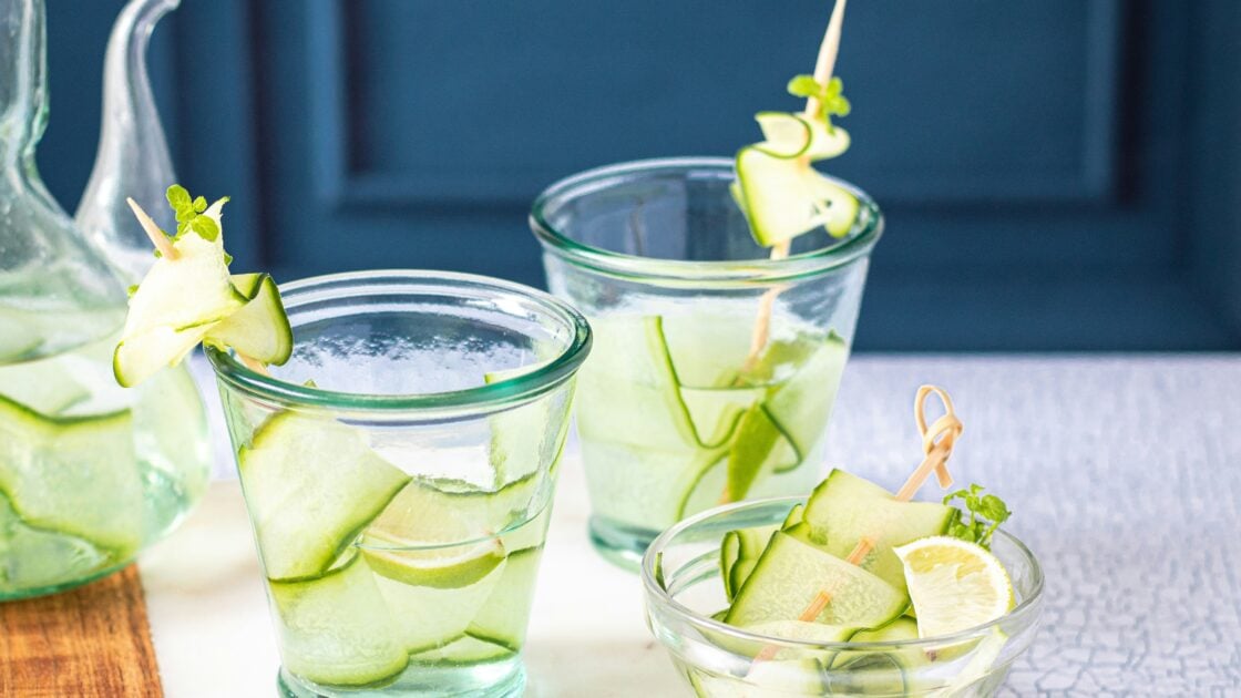 Leafy Green Cocktail Recipes Main Unsplash