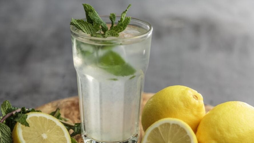 Sustainable Cocktails Lemonade Unsplash