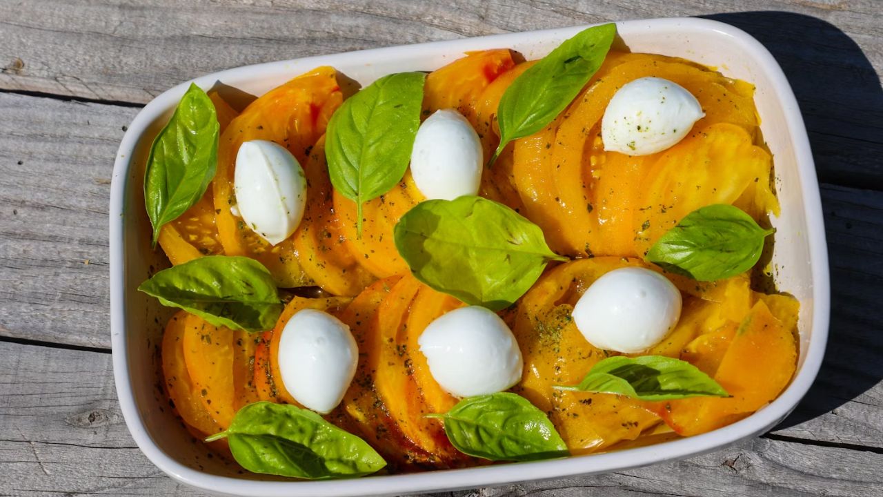 Ways to Enjoy Summer Tomatoes Main Unsplash