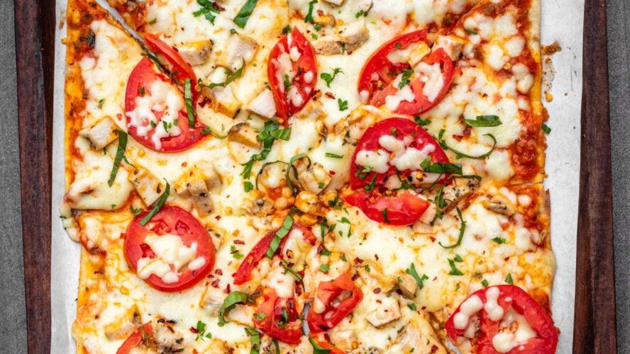 Ways to Enjoy Summer Tomatoes Pizza Unsplash