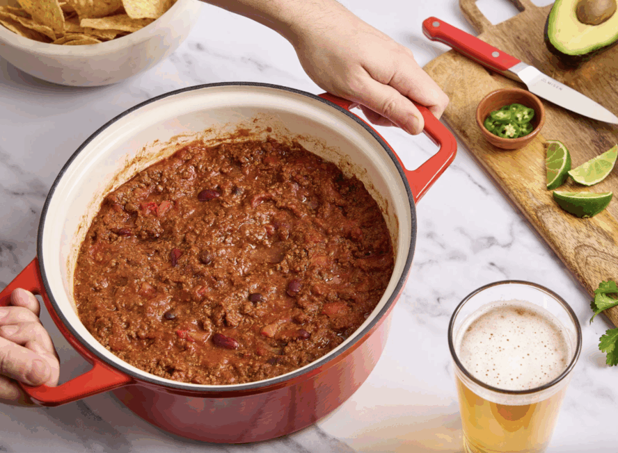 Image of the Misen 2-in-1 Dutch oven in Classic Blue.