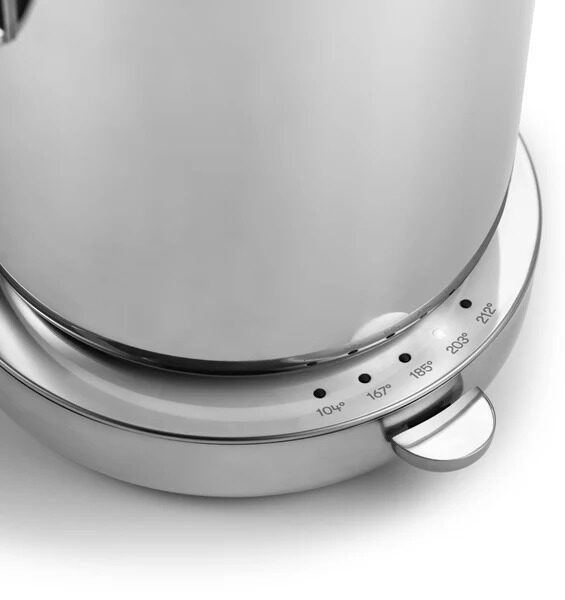 Close-up image of the Aarke Stainless Steel, featuring the various temperature presets.
